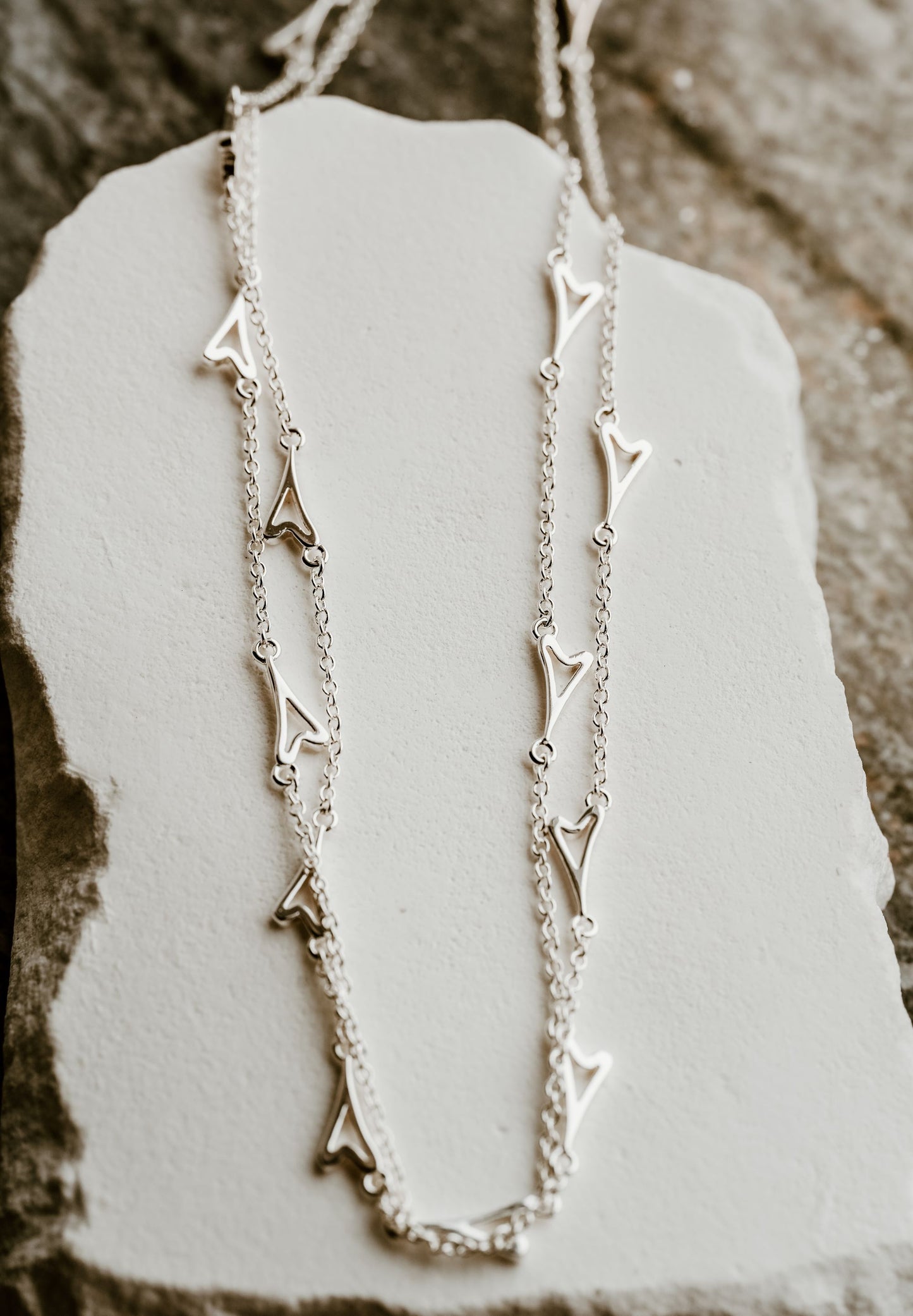 SILVER DOUBLE CHAIN NECKLACE *