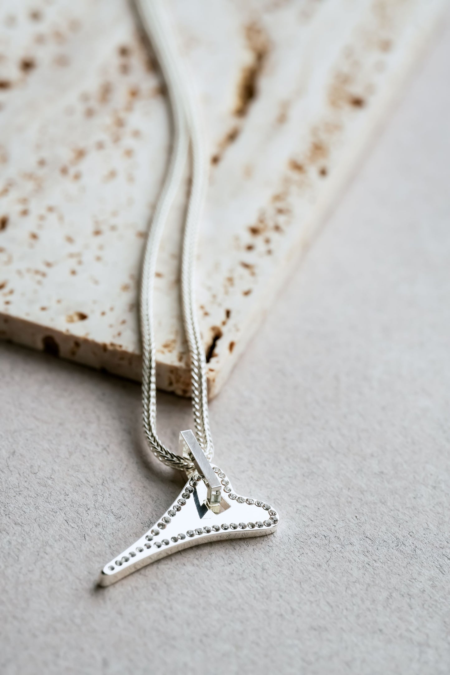 NEW!!! SILVER NECKLACE *